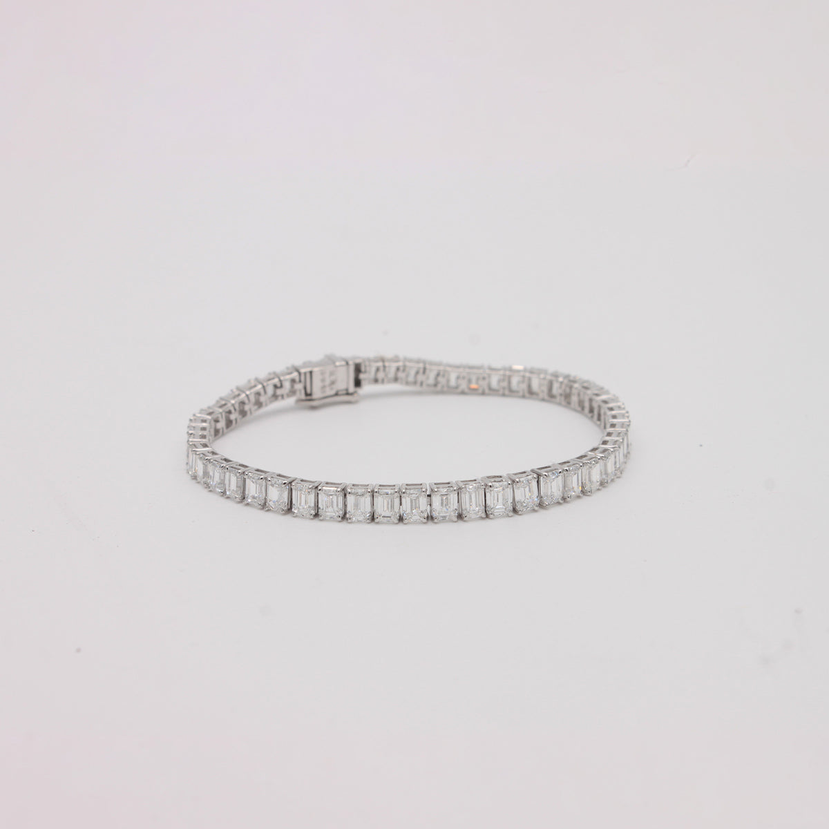 Teardrop Diamond Lace Bangle