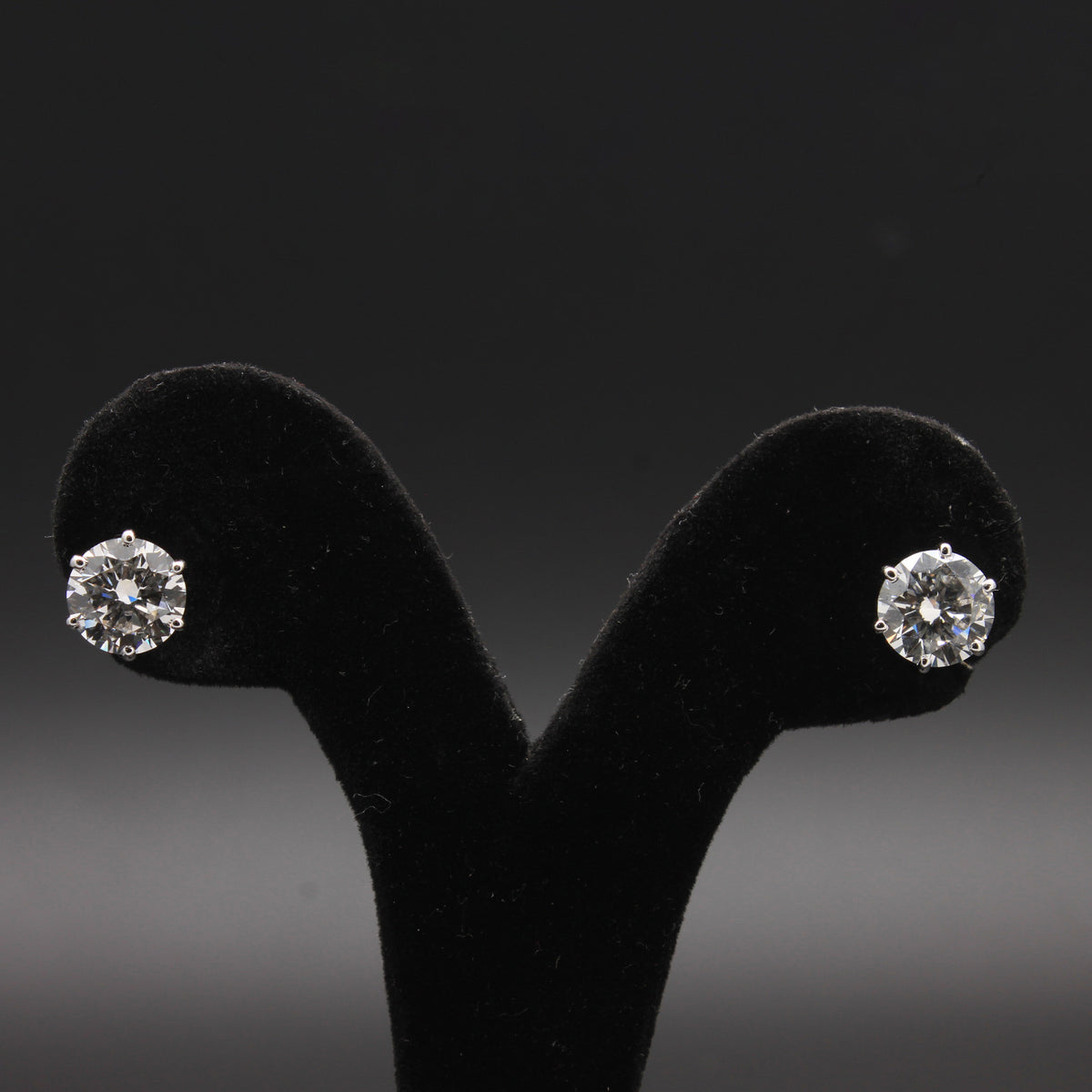 Classic Round Diamond Solitaire Studs