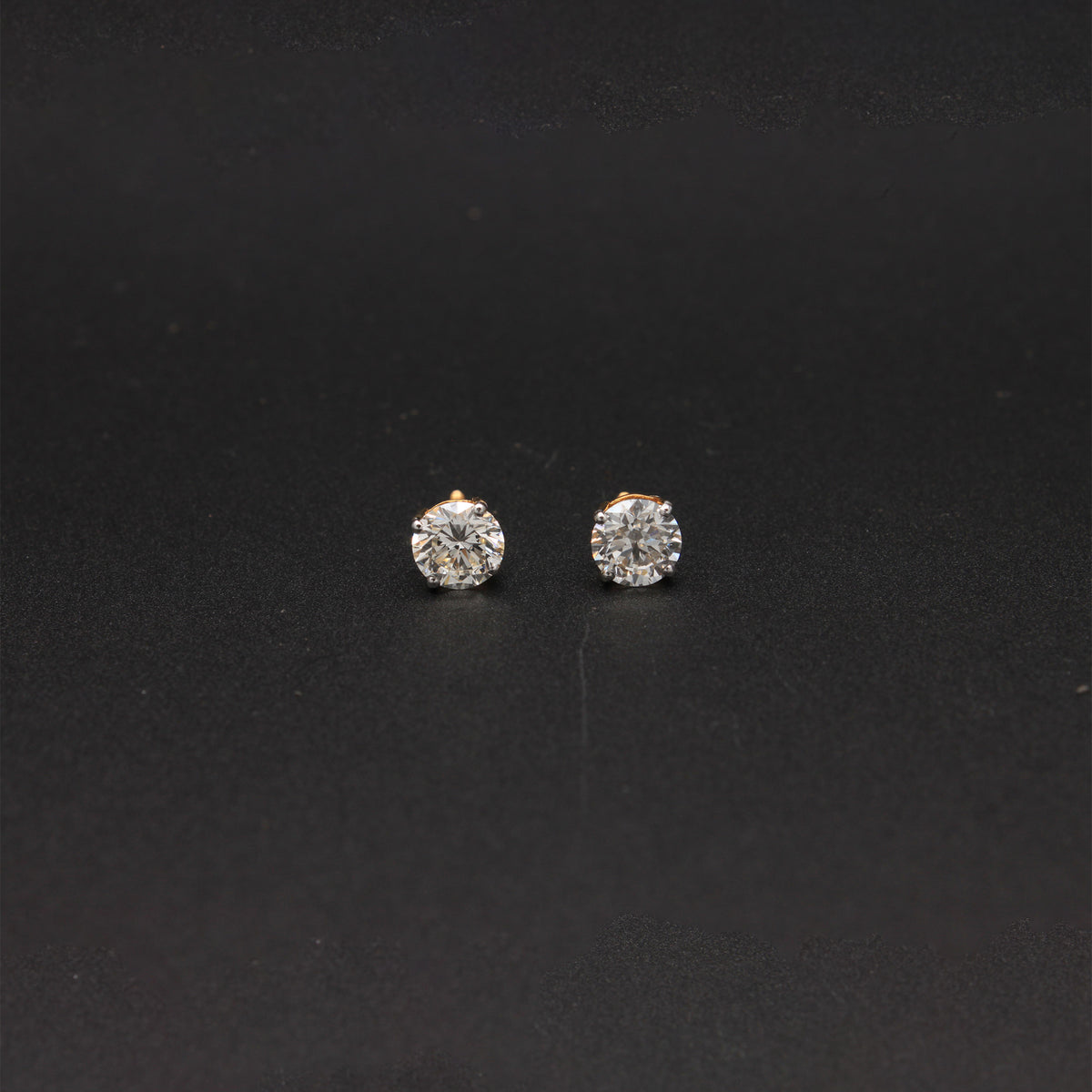 Classic Round Solitaire Diamond Studs