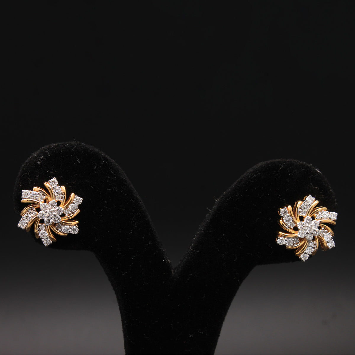 Diamond Pinwheel Spiral Studs