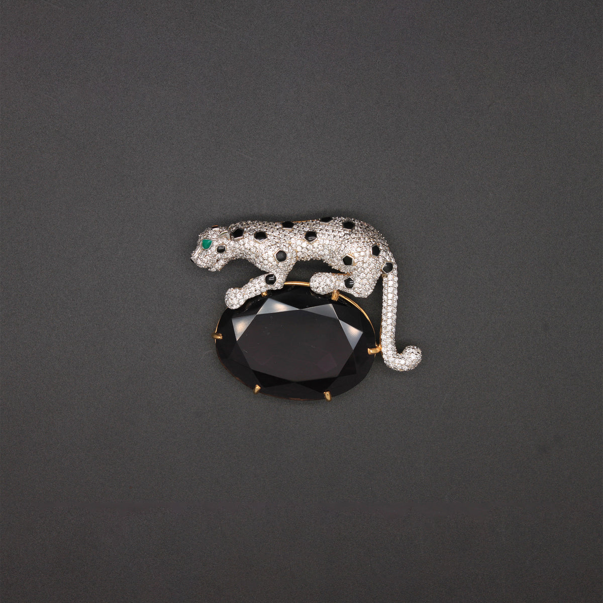 Pave Diamond Panther on Onyx Focal
